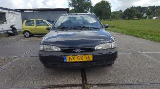 Gebrauchtwagen PKW Ford Mondeo Mondeo I Hatchback 1.8i 16V (U9) (RKA) [85kW]  (02-1993/08-1996) 1994/5
