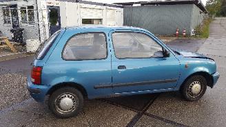 Nissan Micra Micra (K11) Hatchback 1.3 LX,SLX 16V (CG13DE) [55kW]  (08-1992/09-2000) picture 4