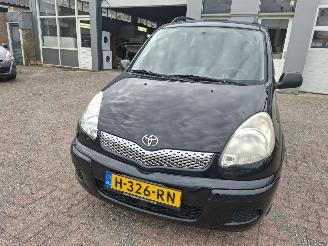 Toyota Yaris-verso Yaris verso 1.3 Sol lakschade bumper airco koud rijd nieuw picture 2