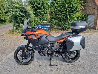 dañado motos KTM  1090 Adventure L Garmin Koffers Handvatverw. 2018/6