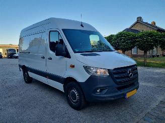 Mercedes Sprinter 317 CDI Navi Mbux Stoelverw picture 7
