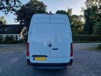 Mercedes Sprinter 317 CDI Maxi Navi Mbux Stoelverw picture 4