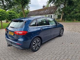 Mercedes B-klasse 180 Aut Navi picture 5
