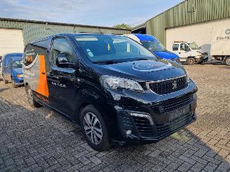 Vaurioauto  commercial vehicles Peugeot Expert 2.0 HDI Aut. 130KW Navi Camera 2018/2
