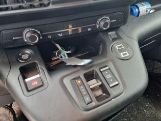 Citroën Berlingo BlueHDI 130 Aut. picture 13