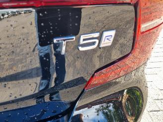 Volvo S-60 T5 Rdesign Pano Led Stoelverw picture 5