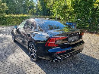 Volvo S-60 T5 Rdesign Pano Led Stoelverw picture 3