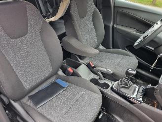 Opel Crossland 1.2T 81KW Led Airco picture 11