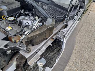 Land Rover Range Rover Velar P400e Rdynamic Pano Plugin Hybr picture 8
