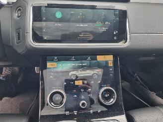 Land Rover Range Rover Velar P400e Rdynamic Pano Plugin Hybr picture 17