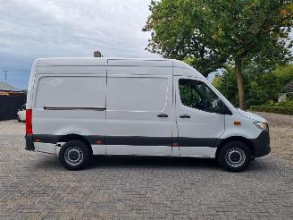 Mercedes Sprinter 317 CDI Navi Mbux Stoelverw picture 6