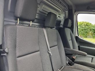 Mercedes Sprinter 317 CDI L3 Maxi Navi Stoelverw. picture 11
