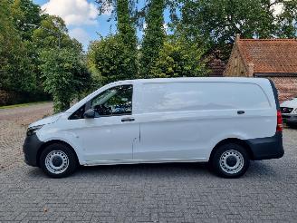 Mercedes Vito 116 CDI Lang Navi Stoelverw Airco picture 2