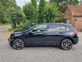 Vaurioauto  passenger cars Volkswagen Golf eHybrid Pano Navi Led 2025/1