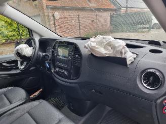 Mercedes Vito 114 CDI Aut Lang Navi Airco picture 10