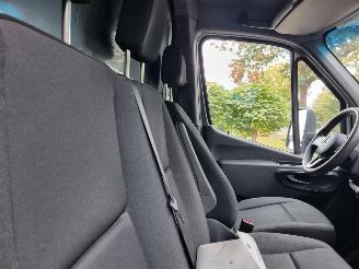 Mercedes Sprinter 519 CDI V6 Laadklep Airco Navi picture 11