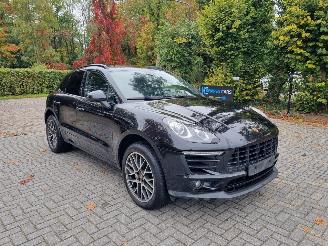 Vaurioauto  passenger cars Porsche Macan S 3.0D Aut Pano Navi Leder Stoelverw 2017/1
