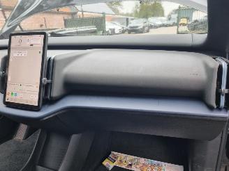 Volvo EX30 69Kwh SINGLE MOTOR EXTENDED RANGE PLUS picture 16