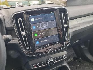 Volvo C-40 Recharge Plus 69KwH Pano Led SHZ picture 20