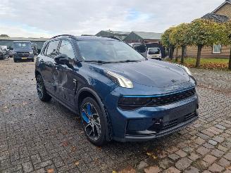 Lynk & Co 01 1.5 Plugin Hybr Pano Navi Led 647KM!!! picture 8