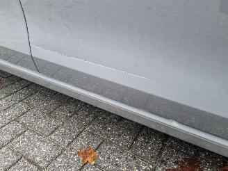 Volkswagen Golf 1.0 TSI 110pk Life picture 9