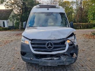 Mercedes Sprinter 519 CDI Aut -32 Thermoking MAXI Mbux Navi picture 8