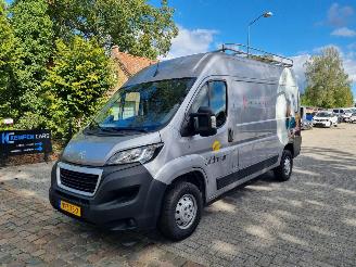 damaged commercial vehicles Peugeot Boxer BlueHDI 140 L2 H2 2022/5