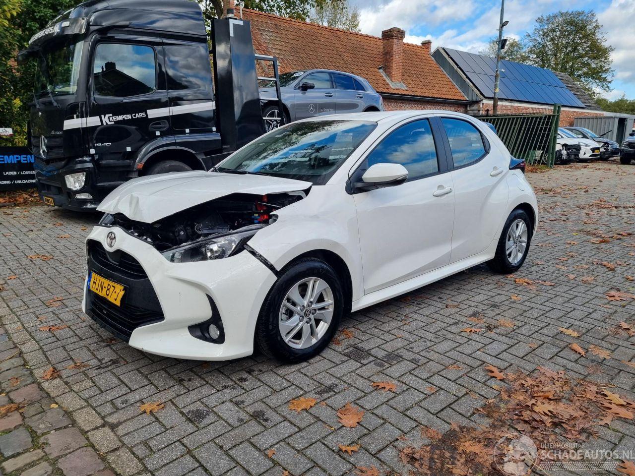 Toyota Yaris Hybrid 115 First Edition