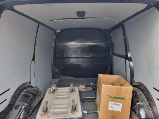 Volkswagen Transporter 2.0 TDI 110KW Airco picture 10