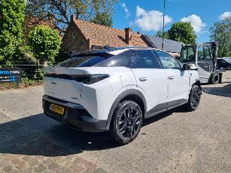 Avarii autoturisme Peugeot 3008 Hybrid 136 Aut. GT 2024/7