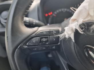 Toyota Aygo X 1.0 VVT-I Airco picture 16