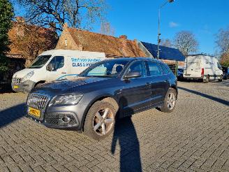 Schadeauto Audi Q5 2.0 TFSI Quattro Aut. Sline 2011/6