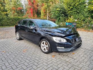  Volvo V-60 D2 2.0 88KW Airco Navi 2017/2