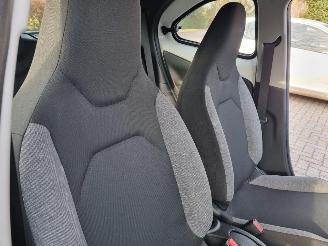 Toyota Aygo X 1.0 VVT-i AUTOMAAT picture 16