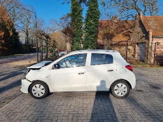 Mitsubishi Space-star 1.0 Entry Airco picture 2