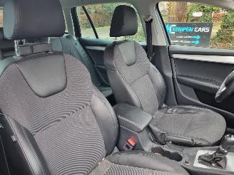 Skoda Octavia 1.6 TDI Airco Navi Stoelverw picture 11