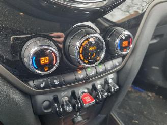 Mini Countryman 1.5i Aut. Navi Camera Stoelverw. picture 19