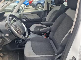 Citroën C4-picasso e-HDi 115 Aut. 7 Stoelen Pano picture 14