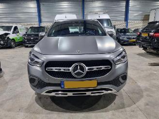 Mercedes GLA 250e Business Line Leder Navi Led picture 8