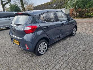 Hyundai I-10 1.0 Comfort Airco Navi Camera picture 5