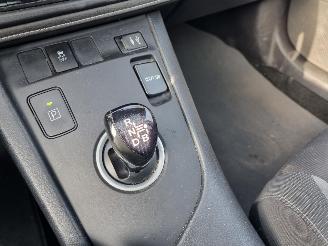 Toyota Auris Touring Sports 1.8 Hybrid Freestyle Pano Navi picture 20