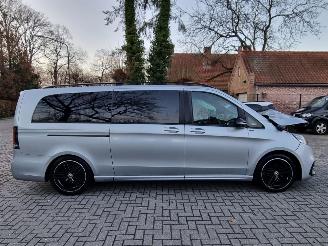 Unfallwagen Mercedes V-klasse 300d 4Matic AMG Line DC Extra Lang Luchtvering 2024/12