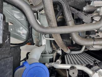 Ford Puma 1.0 Ecob Hybr Aut. Navi Stoelverw. picture 10