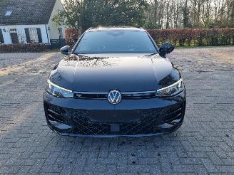 Volkswagen Passat 1.5 eTSI DSG R-Line Pano Stoelverw Led picture 8