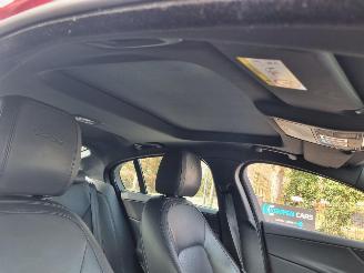 Jaguar XE 20d E-Performance Portfolio Pano Navi picture 12