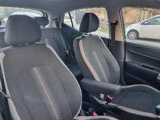 Hyundai I-10 1.0i Comfort Airco picture 12