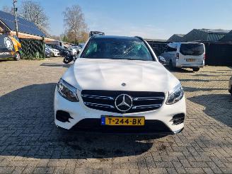 Mercedes GLC 350e 4MATIC AMG Line Pano Head Up Luchtvering etc picture 8