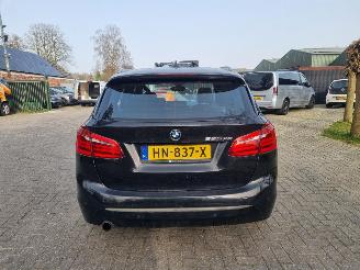 BMW 2-serie 225xe Active Tourer Pano Navi Led picture 5