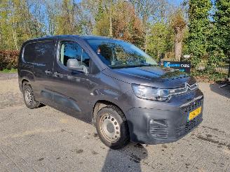 škoda dodávky Citroën Berlingo XL 1.6 BlueHDi 100 Airco 2019/4