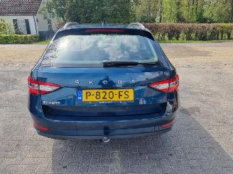 Skoda Superb 1.5 TSI Bussines Navi Stoelverw. picture 4